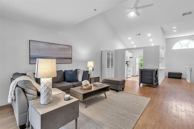 8340 WINGATE DRIVE 1023, Sarasota, FL 34238