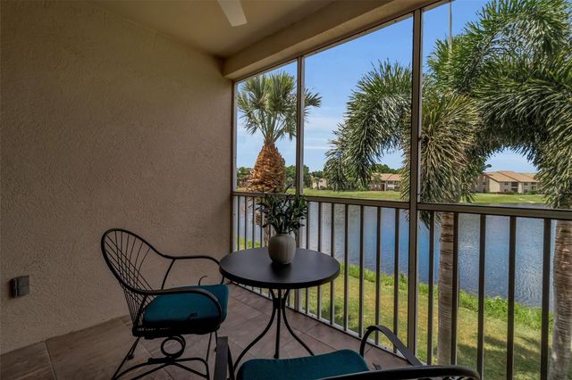 8340 WINGATE DRIVE 1023, Sarasota, FL 34238