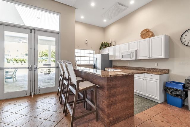 8340 WINGATE DRIVE 1023, Sarasota, FL 34238