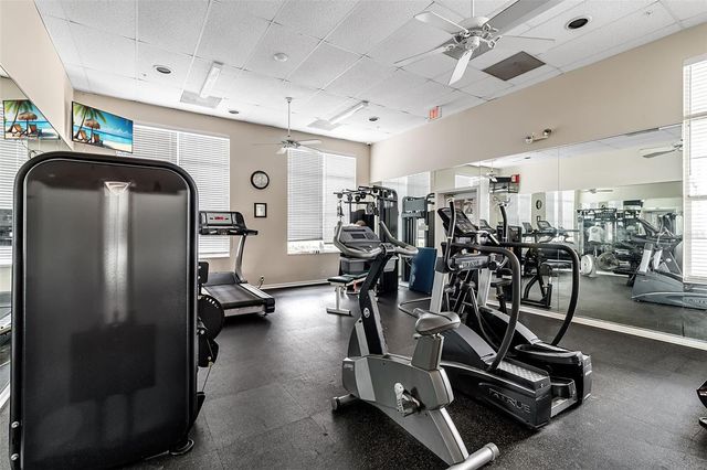 8340 WINGATE DRIVE 1023, Sarasota, FL 34238