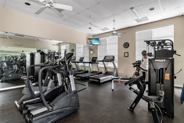 8340 WINGATE DRIVE 1023, Sarasota, FL 34238