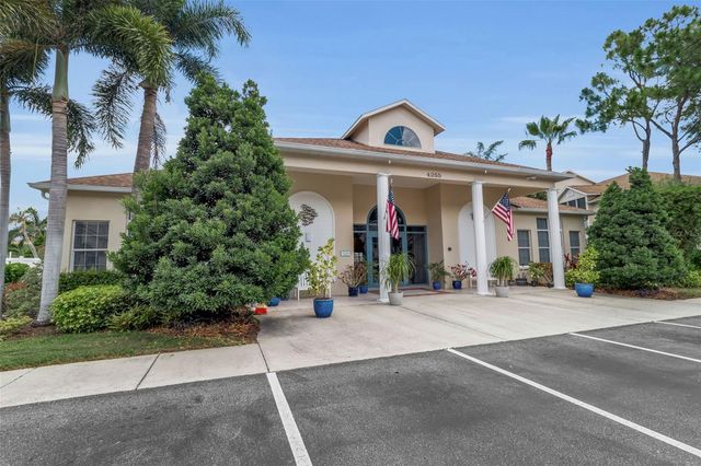 8340 WINGATE DRIVE 1023, Sarasota, FL 34238