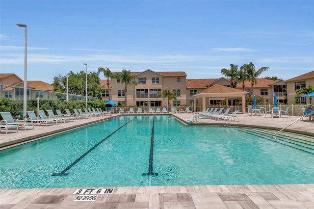 8340 WINGATE DRIVE 1023, Sarasota, FL 34238