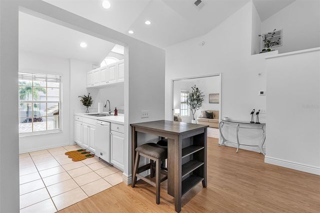8340 WINGATE DRIVE 1023, Sarasota, FL 34238