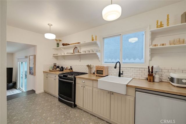 1706 Carver Street, Redondo Beach, CA 90278