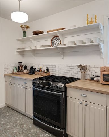 1706 Carver Street, Redondo Beach, CA 90278