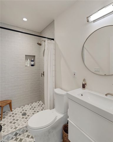 1706 Carver Street, Redondo Beach, CA 90278