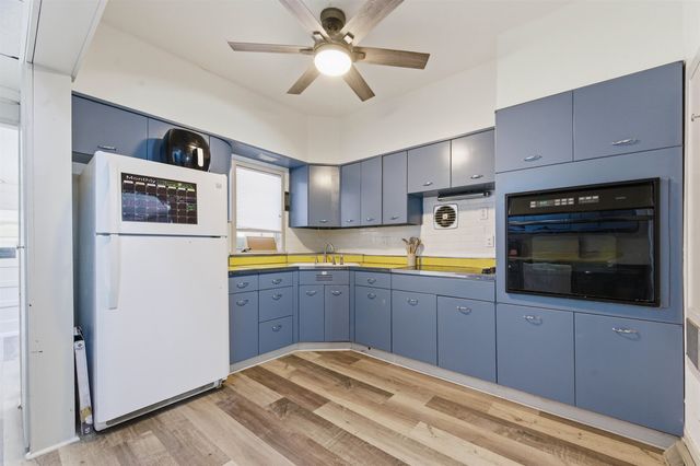 622 W Carr Ave, El Dorado, KS 67042