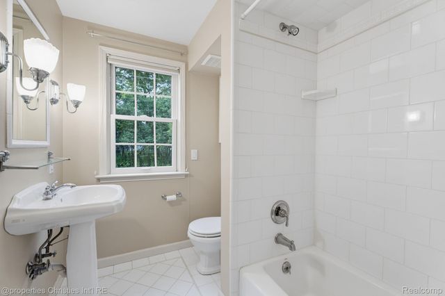 1688 Northlawn Boulevard, Birmingham, MI 48009