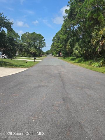 1524 Holbrook Road NW, Palm Bay, FL 32907