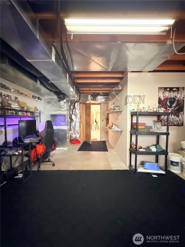 82 Epley Road, Omak, WA 98841