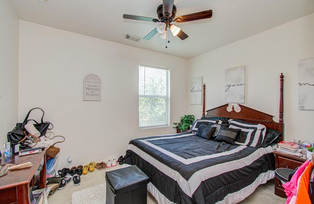 3330 Becker Glen Street, Fresno, TX 77545