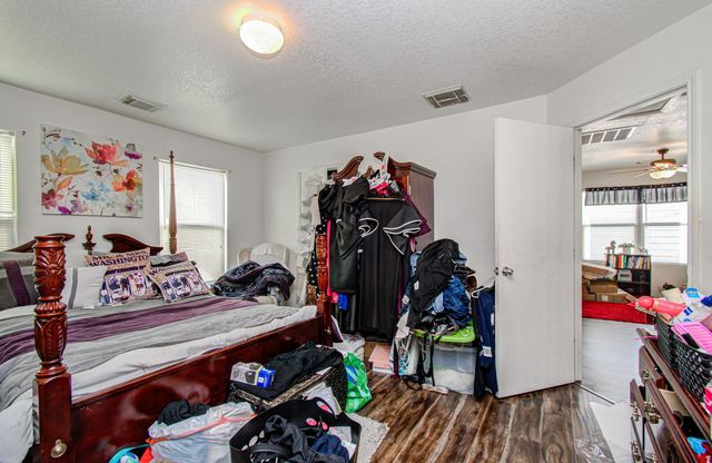 3330 Becker Glen Street, Fresno, TX 77545