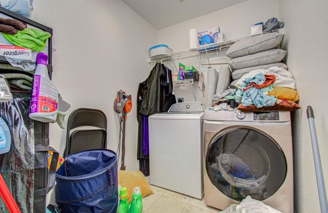 3330 Becker Glen Street, Fresno, TX 77545