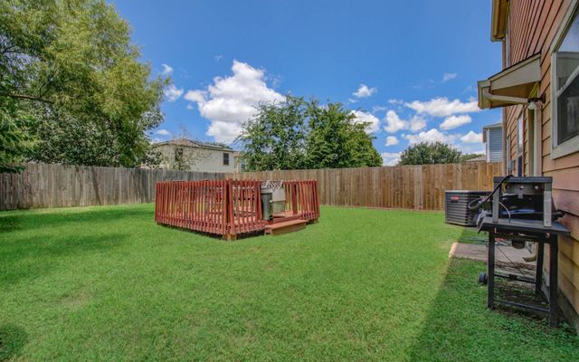 3330 Becker Glen Street, Fresno, TX 77545