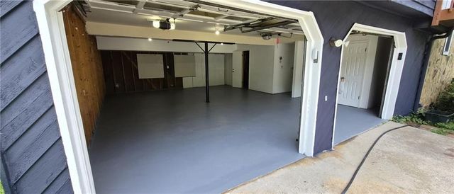 290 Saint Simons Cove, Lawrenceville, GA 30044