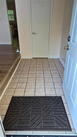 290 Saint Simons Cove, Lawrenceville, GA 30044