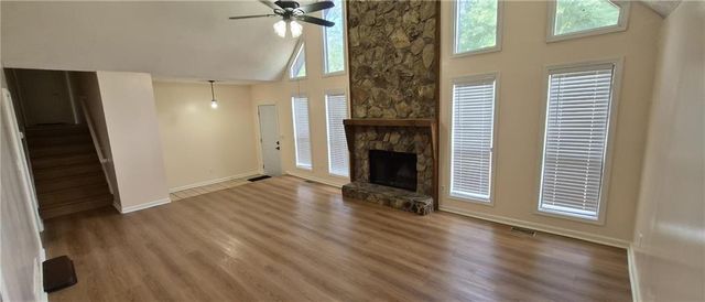 290 Saint Simons Cove, Lawrenceville, GA 30044