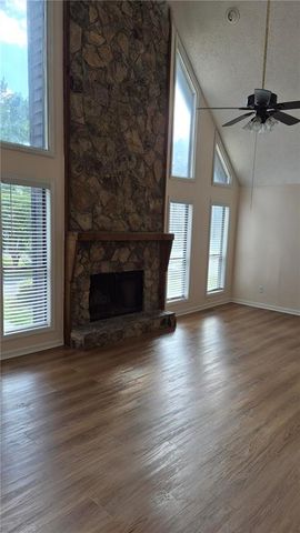 290 Saint Simons Cove, Lawrenceville, GA 30044