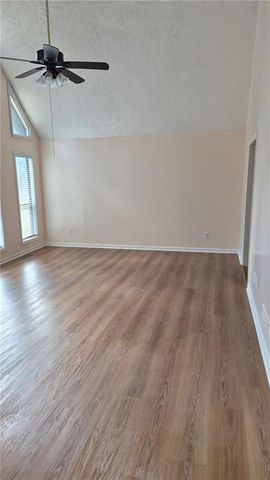 290 Saint Simons Cove, Lawrenceville, GA 30044