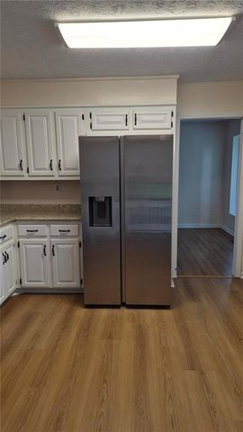 290 Saint Simons Cove, Lawrenceville, GA 30044