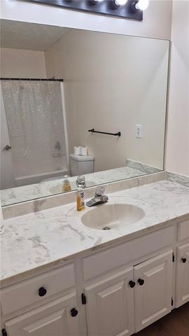 290 Saint Simons Cove, Lawrenceville, GA 30044