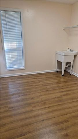 290 Saint Simons Cove, Lawrenceville, GA 30044