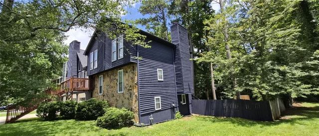 290 Saint Simons Cove, Lawrenceville, GA 30044