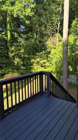 290 Saint Simons Cove, Lawrenceville, GA 30044