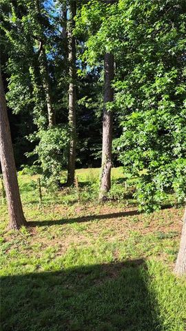 290 Saint Simons Cove, Lawrenceville, GA 30044