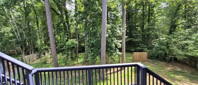 290 Saint Simons Cove, Lawrenceville, GA 30044