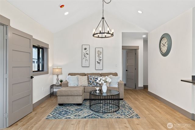 70 Gobblers Knob, Cle Elum, WA 98922