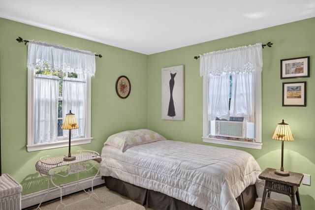 71 Homeport Drive, West Hyannisport, MA 02672