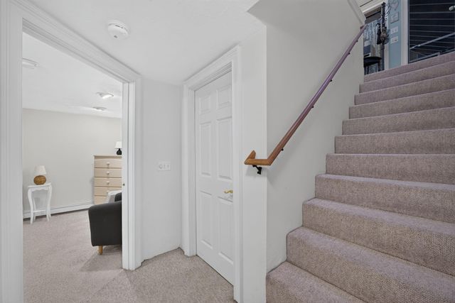 71 Homeport Drive, West Hyannisport, MA 02672
