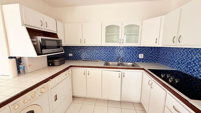 37 ISLA VERDE AVE. 203, Carolina, PR 00979