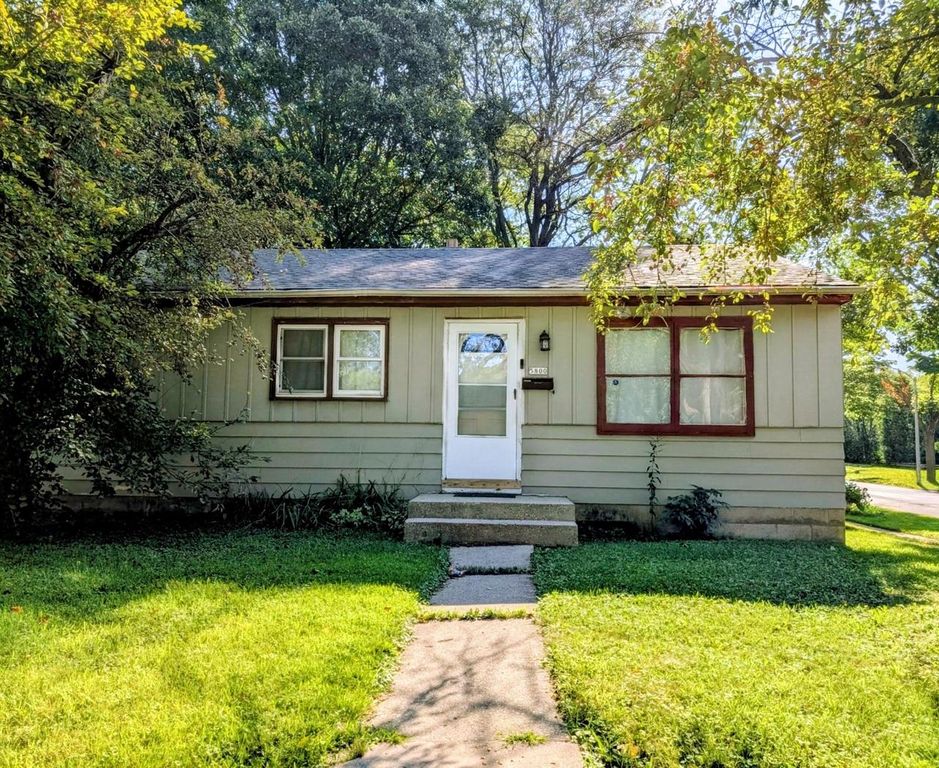 5800 N 63rd STREET, Milwaukee, WI 53218