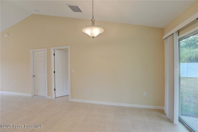 9125 101st Avenue, Vero Beach, FL 32967
