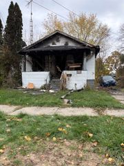 911 Lexington Avenue, Flint, MI 48507
