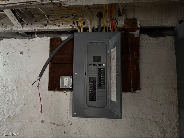 10307 Marlowe Avenue, Cleveland, OH 44108