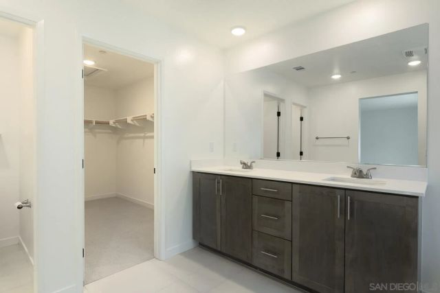 227 Canopy Trails, Fallbrook, CA 92028
