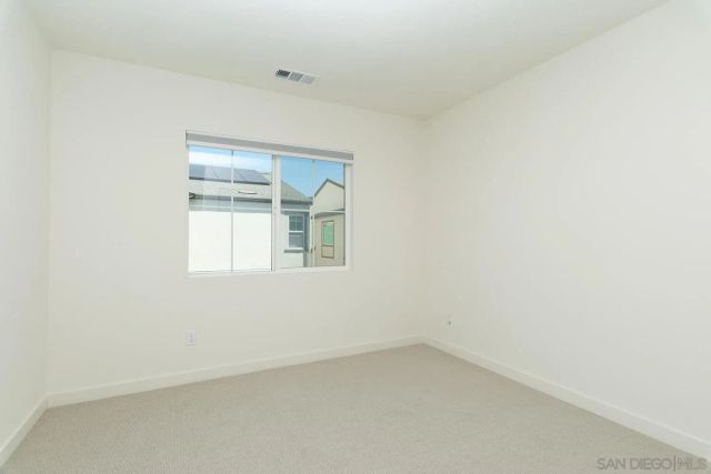 227 Canopy Trails, Fallbrook, CA 92028
