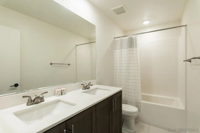 227 Canopy Trails, Fallbrook, CA 92028