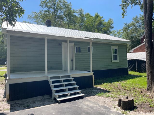 103 Ann Street, Saint George, SC 29477