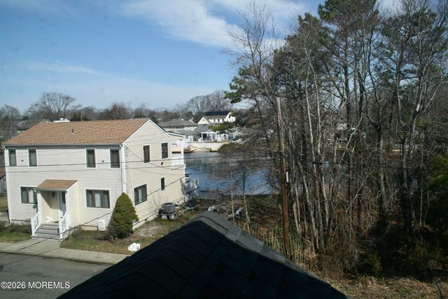 861 Glenwood Place, Brick, NJ 08723
