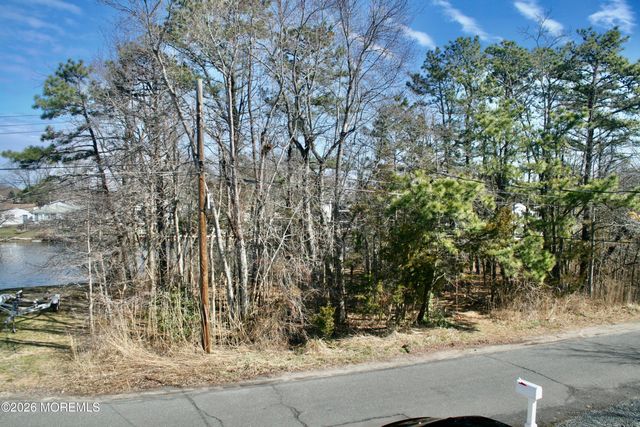 861 Glenwood Place, Brick, NJ 08723