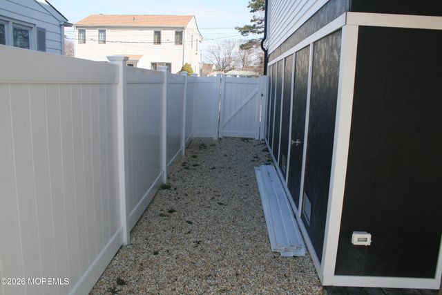 861 Glenwood Place, Brick, NJ 08723