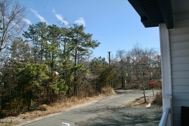 861 Glenwood Place, Brick, NJ 08723