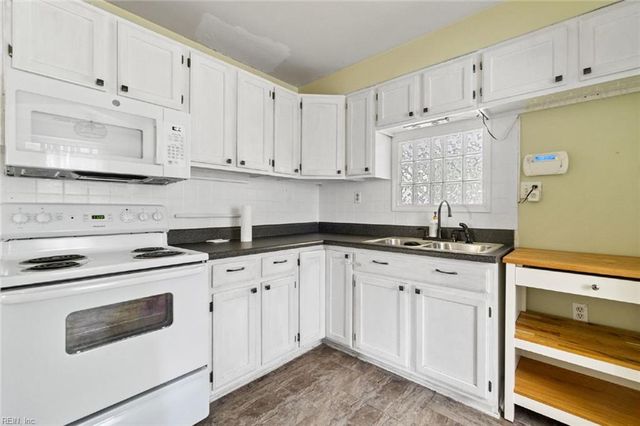 858 47th ST, Norfolk, VA 23508