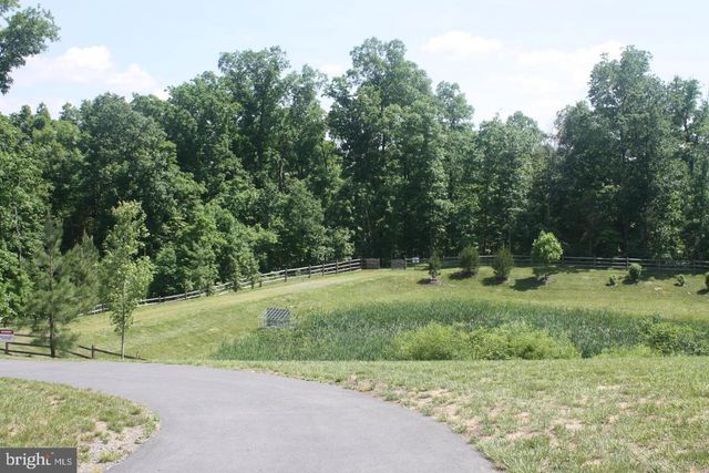 11845 LAKE BALDWIN DR, Bristow, VA 20136