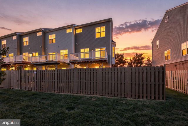 11845 LAKE BALDWIN DR, Bristow, VA 20136